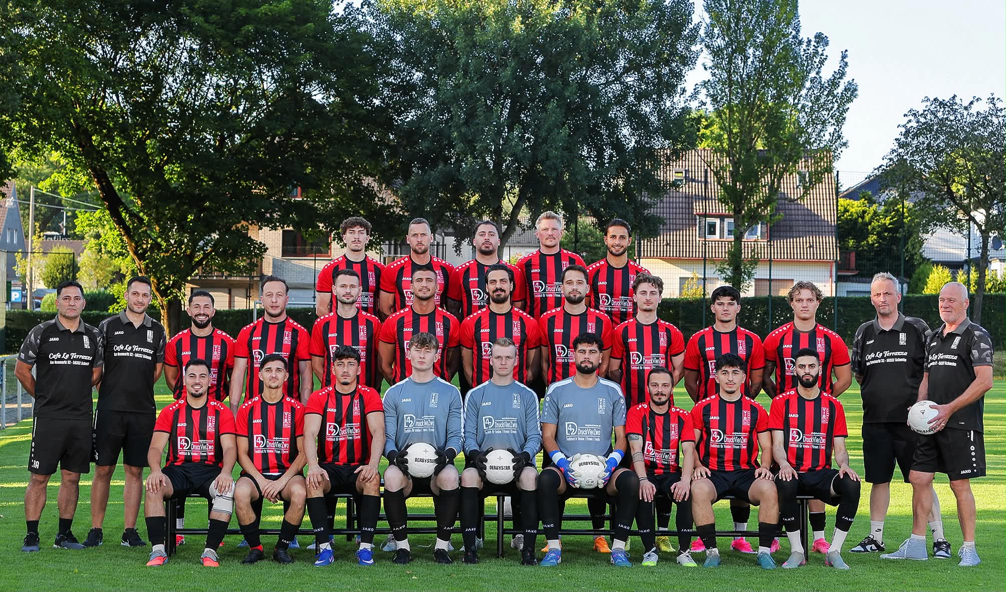 Unsere 1. Herren startet mit Leidenschaft, Teamgeist und Ehrgeiz in die Saison 2026/2027